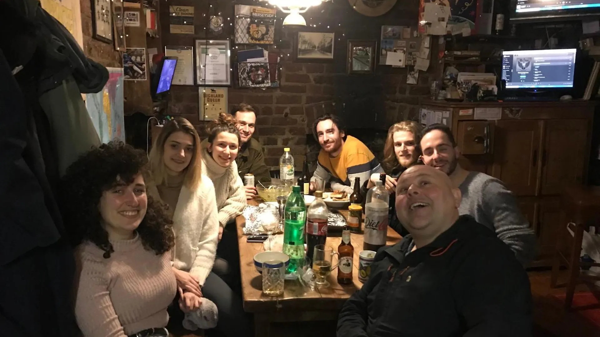 Embassie Backpackers Hostel Liverpool