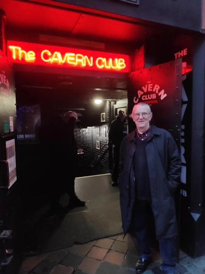 Embassie Backpackers Hostel Liverpool